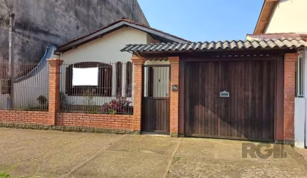 Casa 3 dormitórios, 1 suíte, vagas de garagem, Bairro Vila Marcia