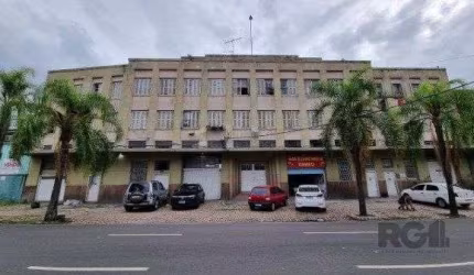 Edifício Comercial em Floresta