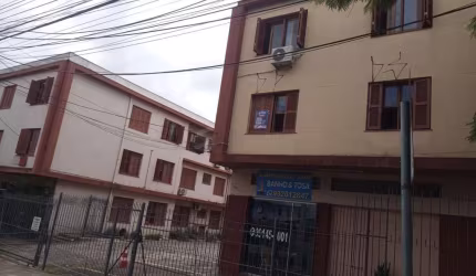Apartamento três dormitórios, - Bairro Medianeira