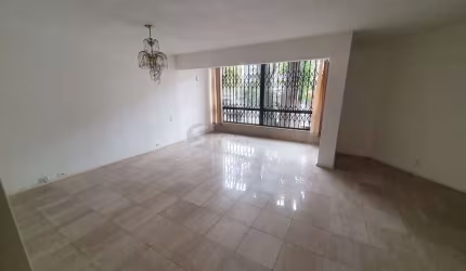 Apartamento em Menino Deus