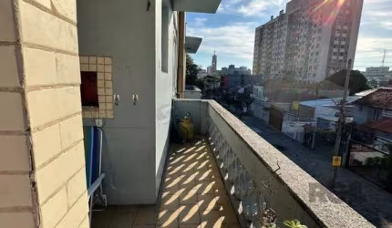 Apartamento em Azenha