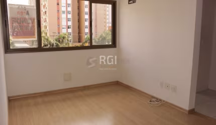 Apartamento Venda - 56.67m², 2 dormitórios, sendo 1 suite, 1 vaga - Partenon