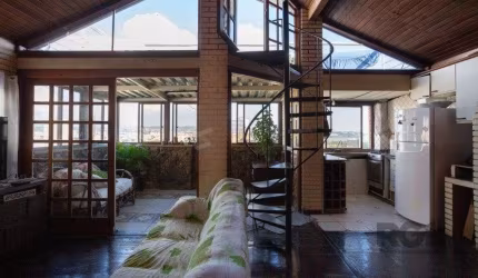 Cobertura 2 Quartos com Terraço, Lareira e Vaga no Centro Histórico - 93m² - Centro Histórico