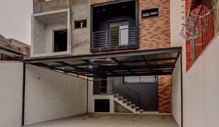 Casa em Chácara das Pedras
