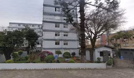 Apartamento com 3 dormitórios no Bairro Partenon