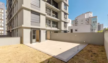 Idea Eça de Queiroz Apartamento Garden de 2 dormitórios no Bairro Petrópolis