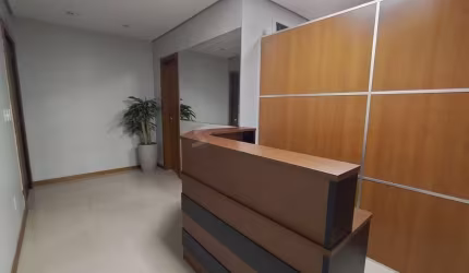 Sala Comercial em Mont Serrat