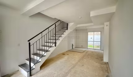 Excelente casa a venda em condomínio fechado no bairro Vila Nova.