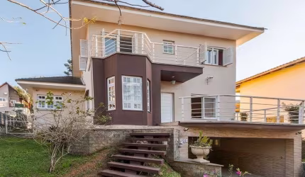 Casa em Condomínio em Elsa