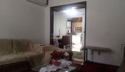 Casa para Venda - 100m², 2 dormitórios, Partenon