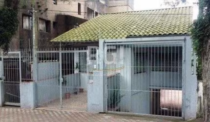 Predio para Venda - 108m², 3 dormitórios, sendo 1 suites, 10 vagas - Partenon