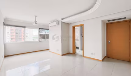 VENDA DE APARTAMENTO DE 2 QUARTOS - MENINO DEUS