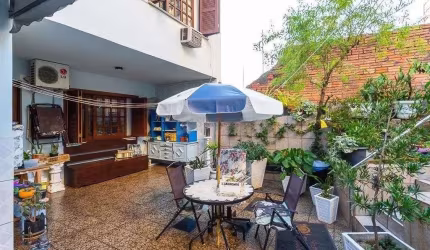 Casa espaçosa com 6 dormitórios e vista incrível no Cristo Redentor