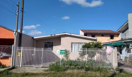 CASA - 03 DORMITORIOS