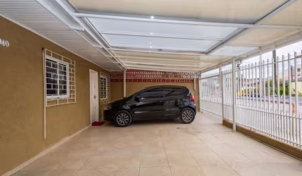Casa á venda em Curitiba (capão da imbuia)