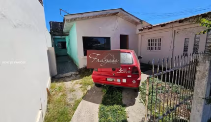 Casa para Venda em Curitiba, Sitio Cercado, 3 dormitórios, 1 banheiro, 2 vagas