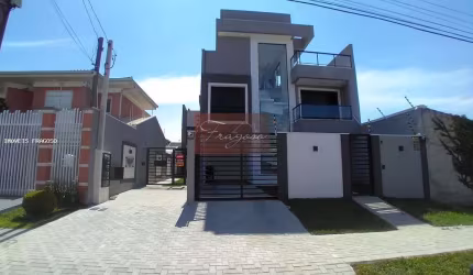 Sobrado para Venda em Curitiba, Xaxim, 3 dormitórios, 1 suíte, 3 banheiros, 3 vagas
