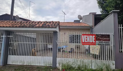 Casa para Venda em Curitiba, Alto Boqueirão, 2 dormitórios, 1 banheiro, 2 vagas