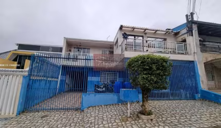 Sobrado para Venda em Curitiba, Alto Boqueirão, 6 dormitórios, 1 suíte, 5 banheiros, 5 vagas