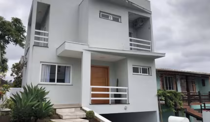 Casa em condomínio fechado com 3 quartos à venda no Aruã, Mogi das Cruzes  por R$ 1.500.000