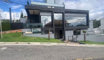 Casa com 3 quartos à venda no Aruã, Mogi das Cruzes  por R$ 2.500.000