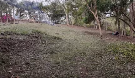 Terreno à venda no Centro, Guararema  por R$ 420.000