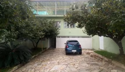Casa com 5 quartos à venda no Aruã, Mogi das Cruzes  por R$ 3.900.000