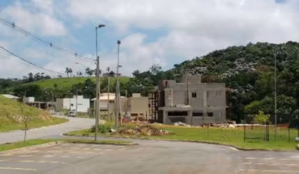 Terreno à venda no Aruã, Mogi das Cruzes  por R$ 639.000