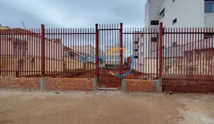 Terreno à venda, 562.50 m2 por R$600000.00  - Centro - Londrina/PR