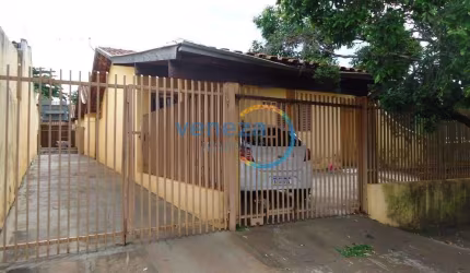 Casa Residencial com 2 quartos  à venda, 174.00 m2 por R$470000.00  - California - Londrina/PR