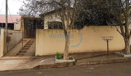 Casa Residencial com 2 quartos  à venda, 101.72 m2 por R$225000.00  - Parigot De Souza - Londrina/PR