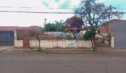 Terreno à venda, 219.37 m2 por R$220000.00  - Centro - Londrina/PR