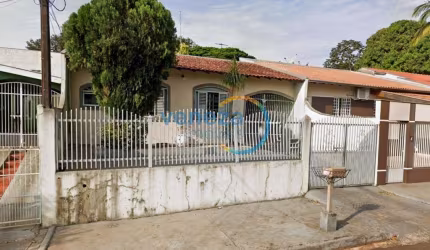 Casa Residencial com 3 quartos  à venda, 190.00 m2 por R$450000.00  - Bandeirantes - Londrina/PR