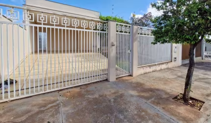 Casa Residencial com 3 quartos  à venda, 141.72 m2 por R$480000.00  - Vila Romana Ii - Ibipora/PR