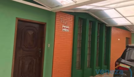 Casa Residencial com 3 quartos  à venda, 181.80 m2 por R$700000.00  - Ipanema - Londrina/PR