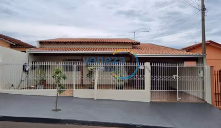 Casa Residencial com 3 quartos  à venda, 150.00 m2 por R$330000.00  - Jacomo Violin - Londrina/PR