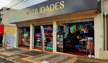Barracão_Salão_Loja à venda, 580.00 m2 por R$8000000.00  - Centro - Cambe/PR