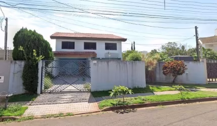Casa Residencial com 4 quartos  à venda, 400.00 m2 por R$1600000.00  - Itatiaia - Londrina/PR