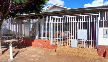 Casa Residencial com 4 quartos  à venda, 122.98 m2 por R$285000.00  - Interlagos - Londrina/PR