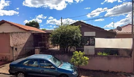 Casa Residencial com 3 quartos  à venda, 275.00 m2 por R$400000.00  - Sao Pedro - Londrina/PR