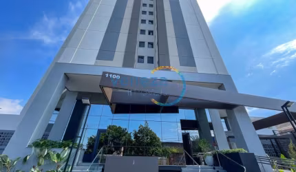 Apartamento com 3 quartos  à venda, 86.00 m2 por R$749000.00  - Centro - Londrina/PR