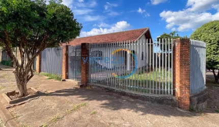 Casa Residencial com 3 quartos  à venda, 237.94 m2 por R$730000.00  - Centro - Londrina/PR