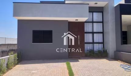 Belíssima casa em condomínio fechado