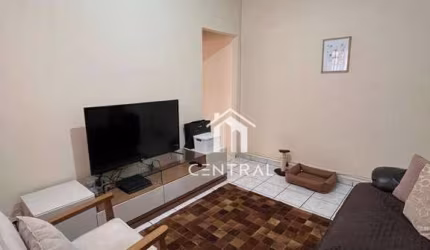 Casa a venda - 80m² - 2 Dormitórios - 2 Vagas - Quintal amplo - Bairro Monte Carmelo Guarulhos/SP