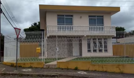 Casa para Venda em Ponta Grossa, ORFÃS, 4 dormitórios, 1 suíte, 1 banheiro, 6 vagas