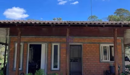 Chácara com residência que possui 3 dormitórios à venda, 18.748,90 m² por R$ 1.250.000 - Timbu - Campina Grande do Sul/PR