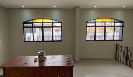 Casa com 3 dormitórios sendo 1 suíte, 250 m² por R$ 510.000,00