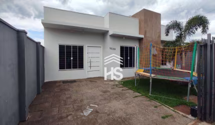 Casa com 3 dormitórios à venda, 146 m² por R$ 590.000,00 - Guarujá - Cascavel/PR