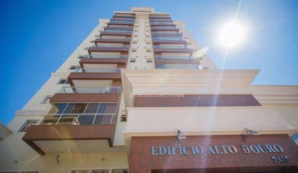 Apartamento com 1 Suíte + 2  dormitórios à venda, 82 m² por R$ 630.000 - Centro - Cascavel/PR