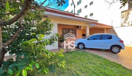 CASA COM 5 DORMITÓRIOS A VENDA NO CENTRO